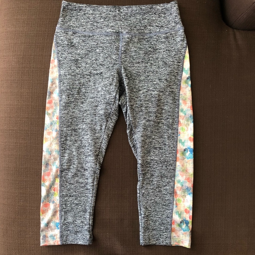 Lularoe Jade workout capri pants XS